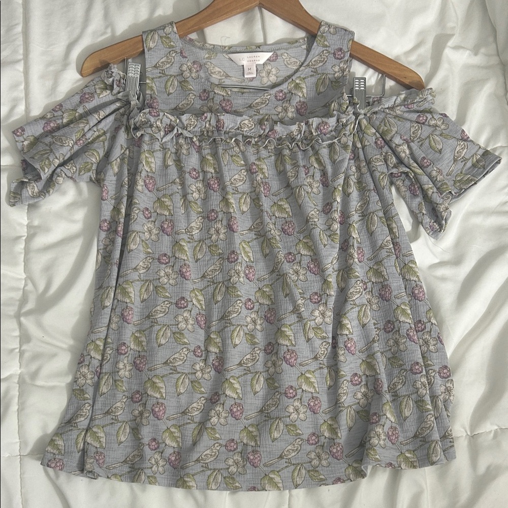 Lauren Conrad Drop Sleeves Blouse W Birds, Branches, leaves and Berries
